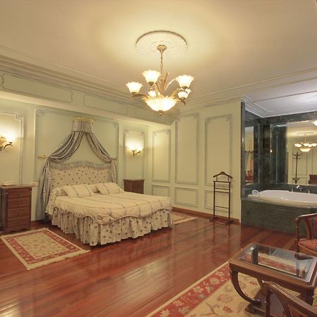 Pazo De Monterrei Hotel Ourense Ngoại thất bức ảnh
