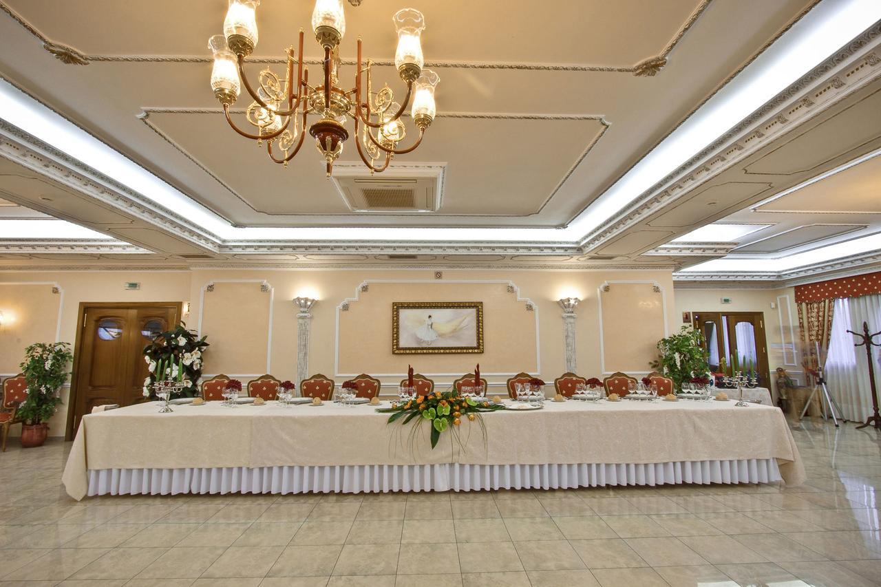 Pazo De Monterrei Hotel Ourense Ngoại thất bức ảnh
