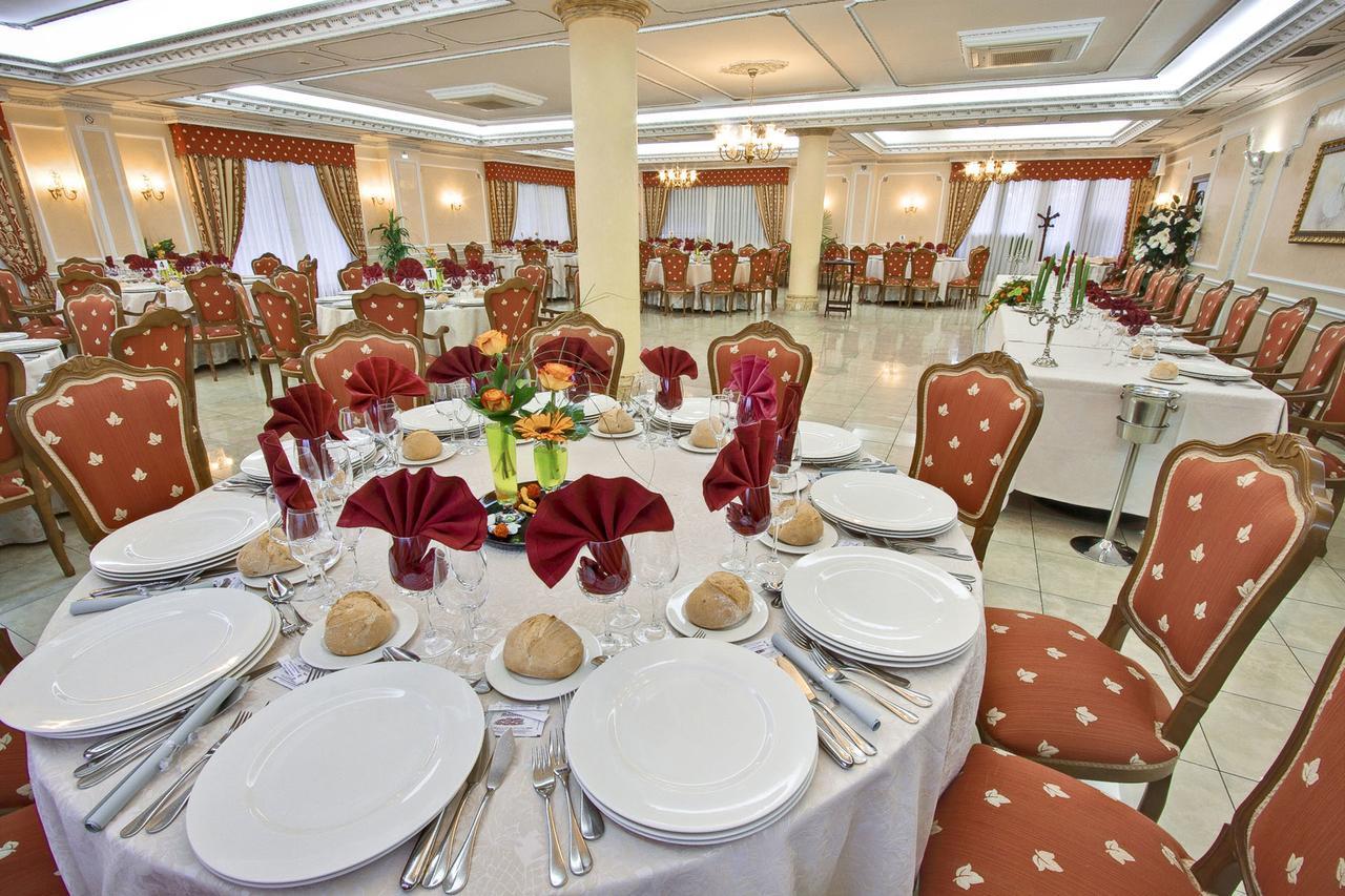 Pazo De Monterrei Hotel Ourense Ngoại thất bức ảnh