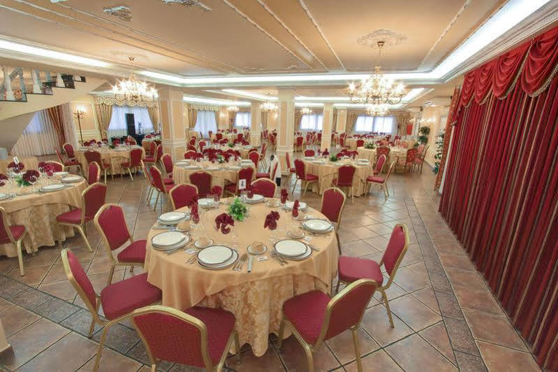 Pazo De Monterrei Hotel Ourense Ngoại thất bức ảnh